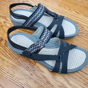 BareTraps Black and Gray Strappy Sandals